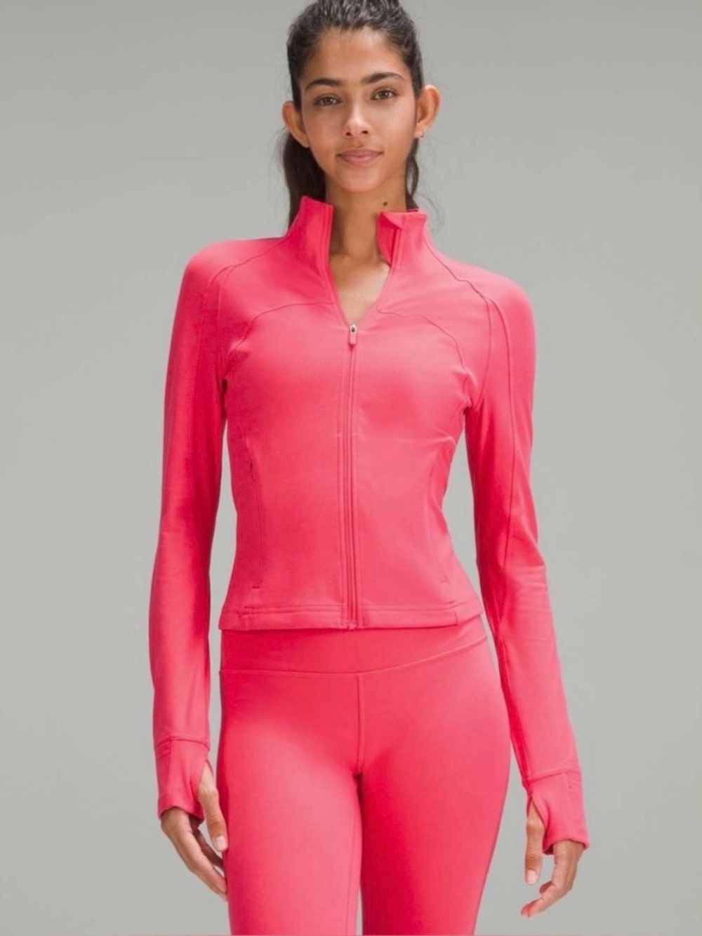 Lululemon Cropped Define
Jacket
*Nulu Lip Gloss